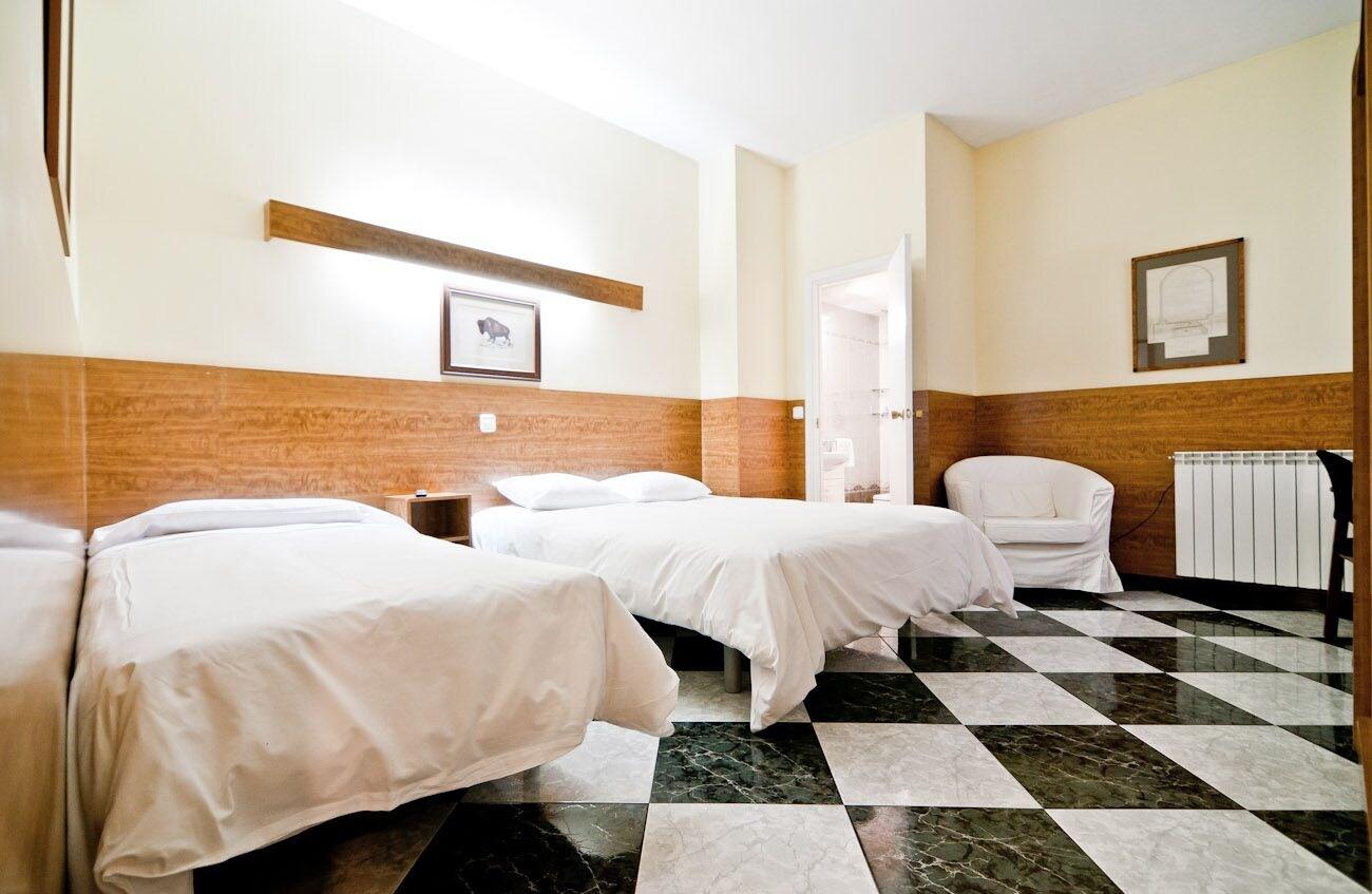 Hostal Asuncion Мадрид Экстерьер фото