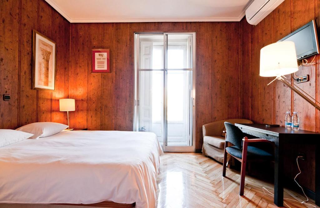 Hostal Asuncion Мадрид Номер фото