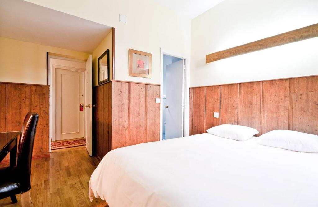 Hostal Asuncion Мадрид Номер фото