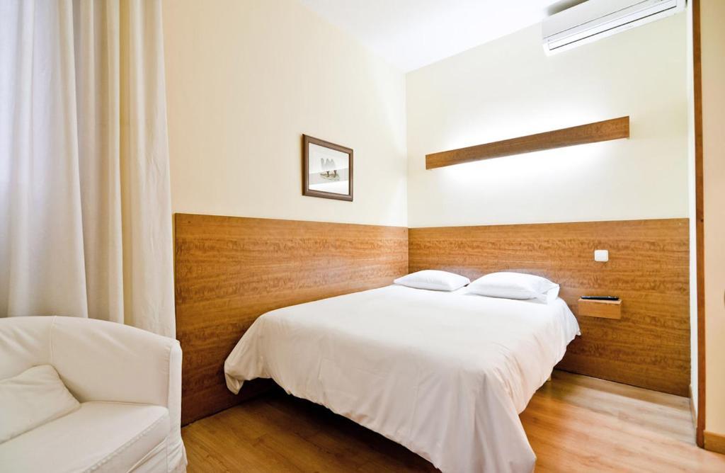 Hostal Asuncion Мадрид Номер фото